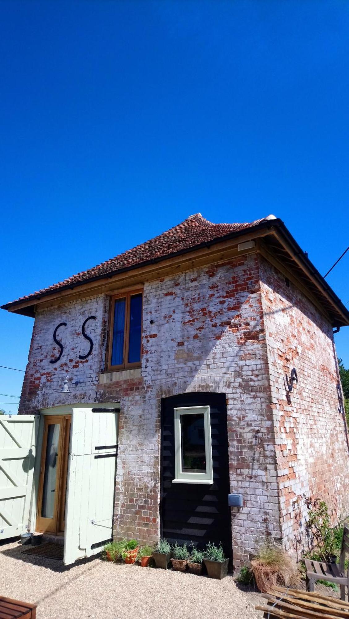The Dovecote - Unique Self-Contained 1Bed Renovated Barn Villa Saffron Walden Exterior photo